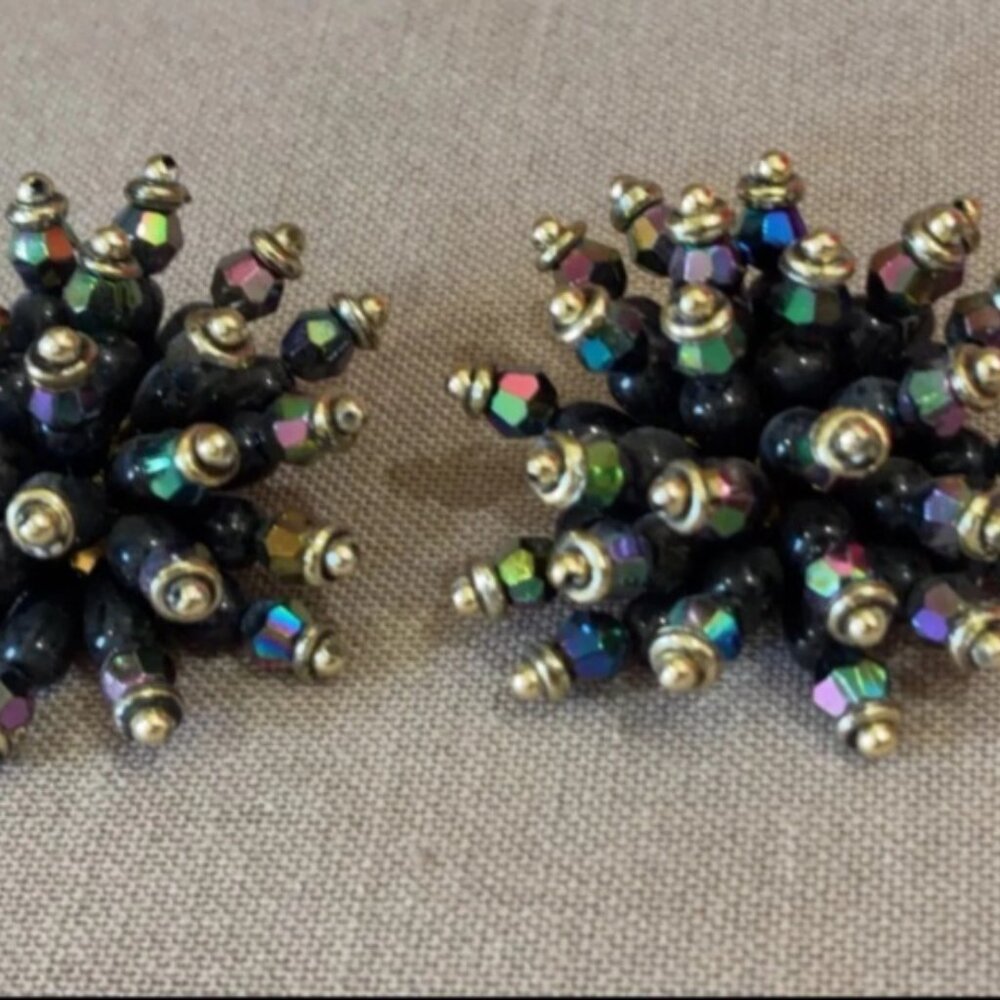 Large Sphere Clip-On Glass Beaded Cluster Earrings VTG MCM Aurora Borealis